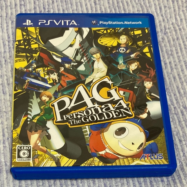 PlayStation Vita(プレイステーションヴィータ)のペルソナ4 ザ・ゴールデン Vita エンタメ/ホビーのゲームソフト/ゲーム機本体(その他)の商品写真