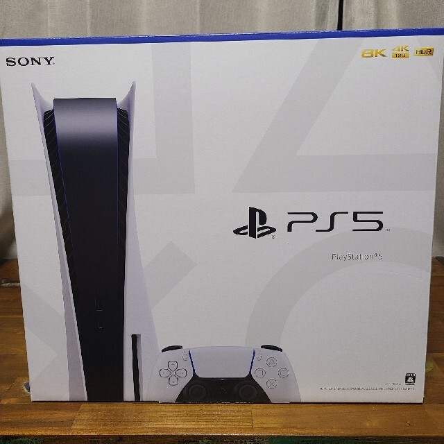 新品　SONY PlayStation5 CFI-1100A01ゲームソフトゲーム機本体