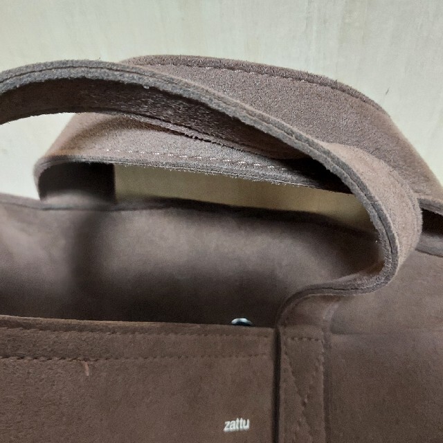 zattu(ザッツ)のzattuキナックス　ブラウン レディースのバッグ(トートバッグ)の商品写真