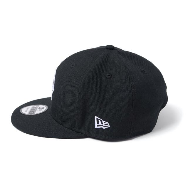 F.C.R.B.(エフシーアールビー)のFCRB NEW ERA EMBLEM 9FIFTY SNAP BACK CAP メンズの帽子(キャップ)の商品写真