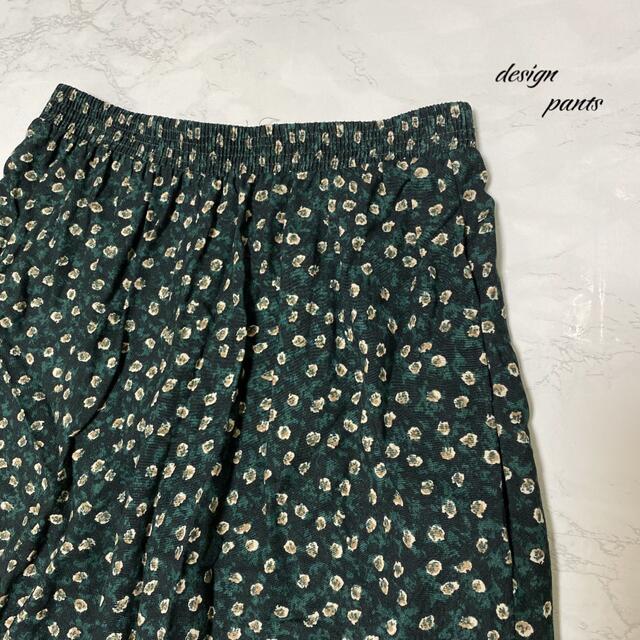 柄パンツ　総柄　 レトロ　くすみ　花柄　vintage デザインパンツ