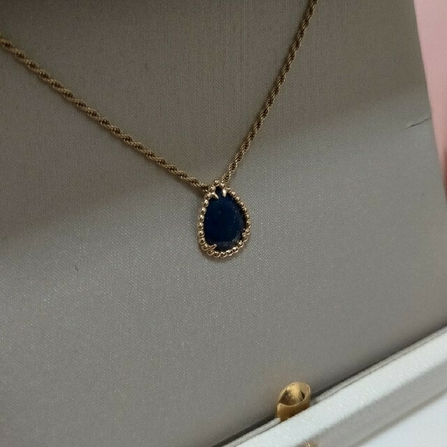 BOUCHERON(ブシュロン)の[専用] 希少★ブシュロン セルパンボエム ネックレス YG ラピスラズリ レディースのアクセサリー(ネックレス)の商品写真