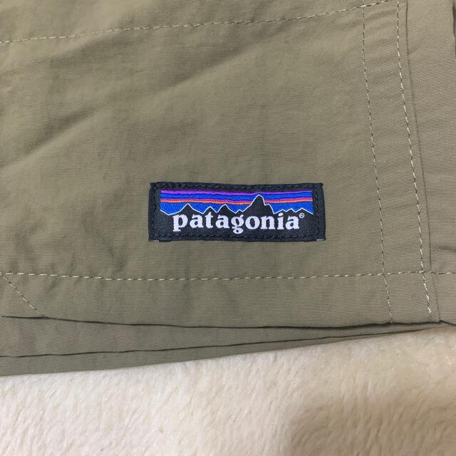 patagonia(パタゴニア)の【最新2022】パタゴニア バギーズロング 7インチ 正規品 ダークアッシュ L メンズのパンツ(ショートパンツ)の商品写真