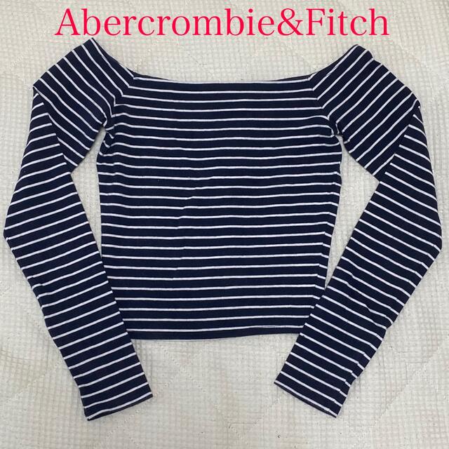 Abercrombie&Fitch(アバクロンビーアンドフィッチ)のアバクロ　トップス　クロップド丈　ショート丈　オフショルダー レディースのトップス(カットソー(長袖/七分))の商品写真