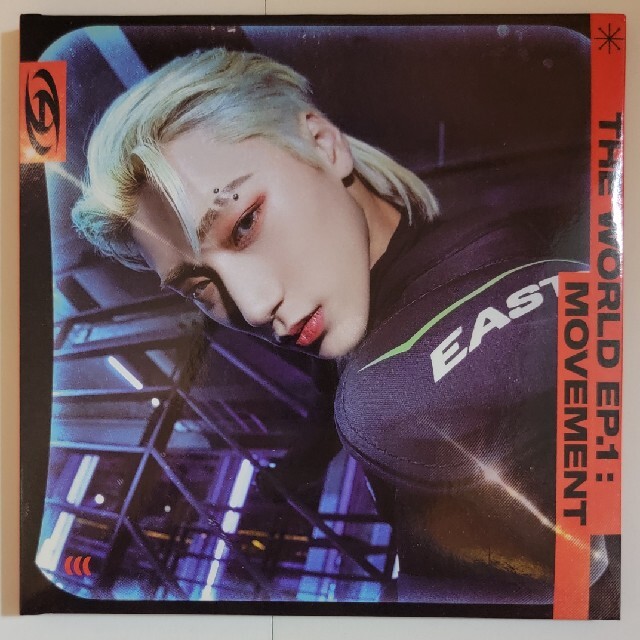 ATEEZ(エイティーズ)のATEEZ サンTHE WORLD EP.1 デジパック エンタメ/ホビーのCD(K-POP/アジア)の商品写真