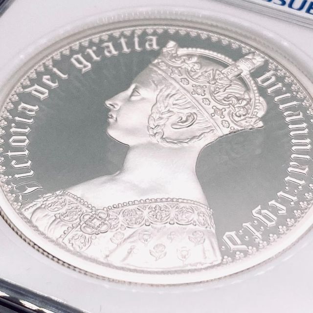 希少！ゴシッククラウン！2021 イギリス 銀貨 NGC PF70UC FDOI エンタメ/ホビーの美術品/アンティーク(貨幣)の商品写真