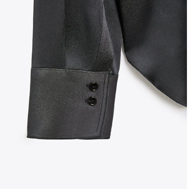ZARA - ZARA サテンシャツ - LIMITED EDITION XSサイズの通販 by ZARA - ZARA サテンシャツ - LIMITED EDITION XSサイズの通販 by