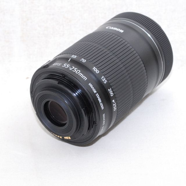 Canon(キヤノン)のレンズフード付★美品 STM搭載 超望遠★CANON EF-S 55-250mm スマホ/家電/カメラのカメラ(レンズ(ズーム))の商品写真