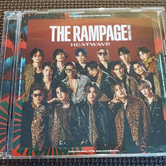 THE RAMPAGE(ザランページ)のHEAT WAVE  THE RAMPAGE CD＋DVD エンタメ/ホビーのCD(ポップス/ロック(邦楽))の商品写真