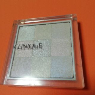 クリニーク(CLINIQUE)の最終値下げ CLINIQUE フェイスパウダー(フェイスパウダー)