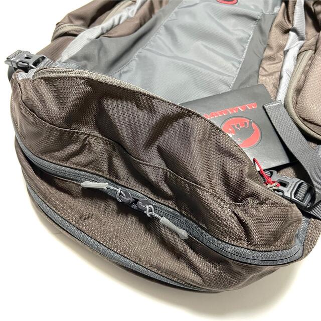 Mammut(マムート)の32L 新品 マムート mammut デイパック リュック サック エクセロン メンズのバッグ(バッグパック/リュック)の商品写真