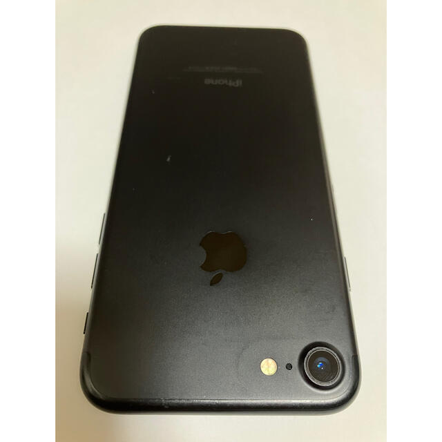 iPhone(アイフォーン)のiPhone7 32GB ブラック 白ロム最大容量86% スマホ/家電/カメラのスマートフォン/携帯電話(スマートフォン本体)の商品写真