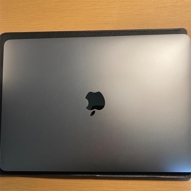 Macbook pro 2017 i7 Ram 16Gb SSD 1 TB