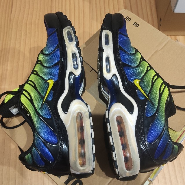 NIKE(ナイキ)のNIKE AIR MAX PLUS CYBER GREEN　エアマックスプラス メンズの靴/シューズ(スニーカー)の商品写真