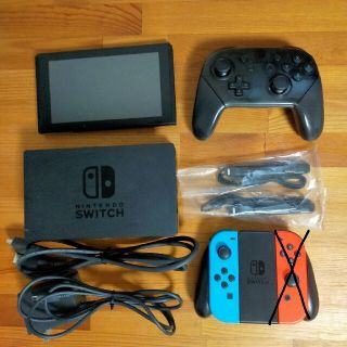 ニンテンドースイッチ(Nintendo Switch)のSwitch本体+純正プロコン(家庭用ゲーム機本体)