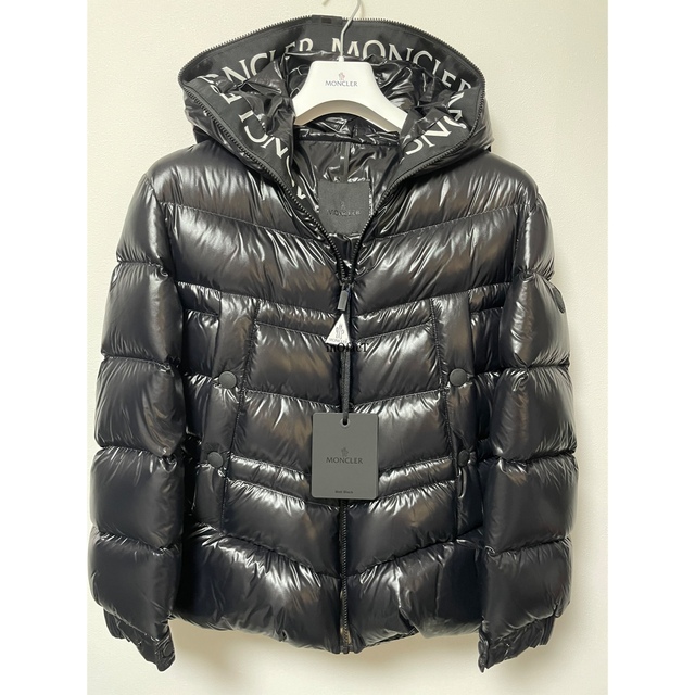 モンクレール／MONCLER ダウンジャケット JKT アウター レディース 女性 女性用ナイロン ベージュ  CLAIRE クレア ビックワッペン