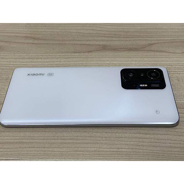 Xiaomi 11T Pro ホワイト スマホ/家電/カメラのスマートフォン/携帯電話(スマートフォン本体)の商品写真