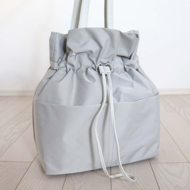 HIROKO HAYASHI(ヒロコハヤシ)の専用出品です。⭐︎美品 ヒロコハヤシ ルイーニ レディースのバッグ(ショルダーバッグ)の商品写真