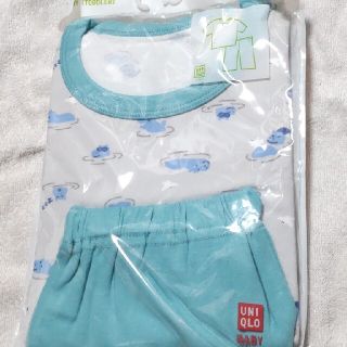 ユニクロ(UNIQLO)の新品　UNIQLOベビーパジャマ　かば柄半袖110cm(パジャマ)