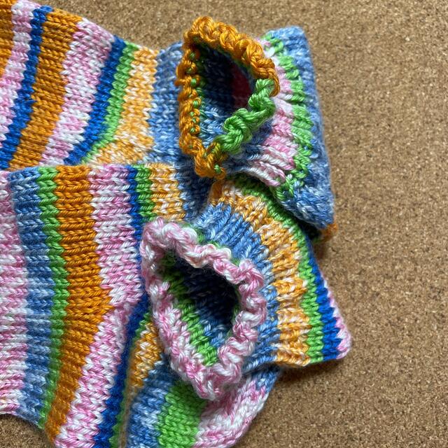 手編み靴下 ハンドメイドのファッション小物(レッグウェア)の商品写真