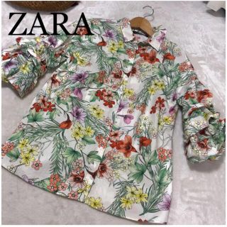 ザラ(ZARA)のZARA ボタニカルパフスリーブシャツ❣Mサイズ(シャツ/ブラウス(半袖/袖なし))