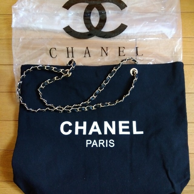 ＣＨＡＮＥＬ　ノベルティバッグレディース