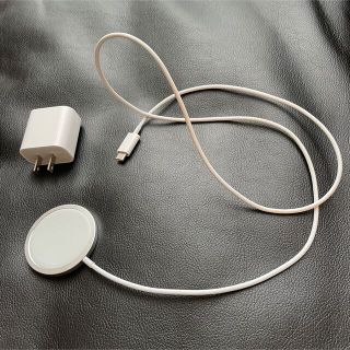 MagSafe充電器&20WのUSB-C電源アダプタ(バッテリー/充電器)