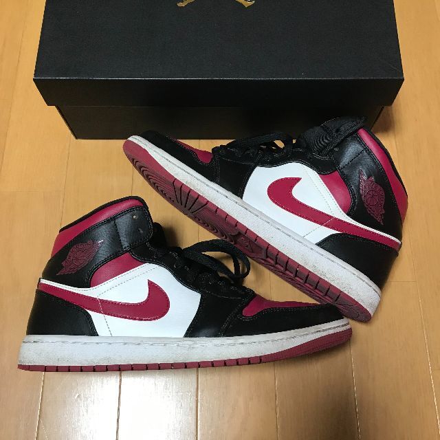 NIKE(ナイキ)のNIKE AIR JORDAN 1 MID 28.0cm メンズの靴/シューズ(スニーカー)の商品写真