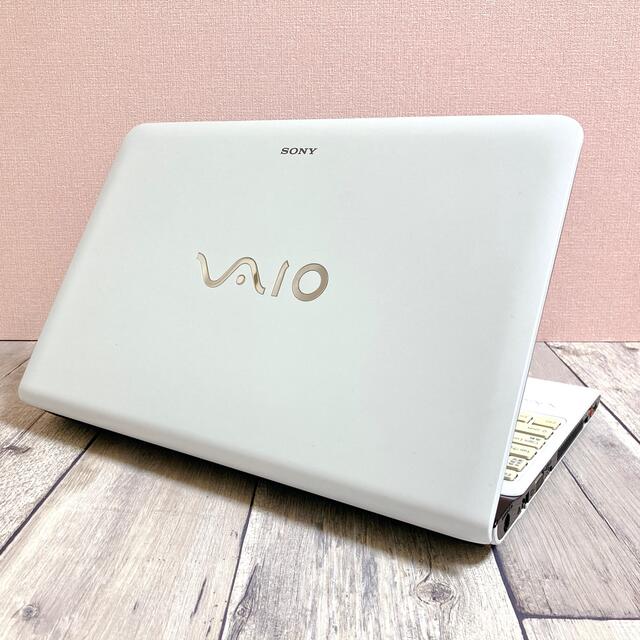 33 ホワイトのノートパソコン♡VAIO♡カメラ搭載♡たっぷりHDD750GB