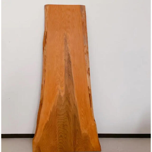 値引きしました‼️天然木 杉  無垢１枚板 ダイニング テーブル ‼️ インテリア/住まい/日用品の机/テーブル(バーテーブル/カウンターテーブル)の商品写真