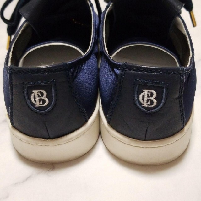 BLUE LABEL CRESTBRIDGE(ブルーレーベルクレストブリッジ)のブルーレーベルクレストブリッジ 靴 スニーカー スリッポン 厚底 レディースの靴/シューズ(スニーカー)の商品写真