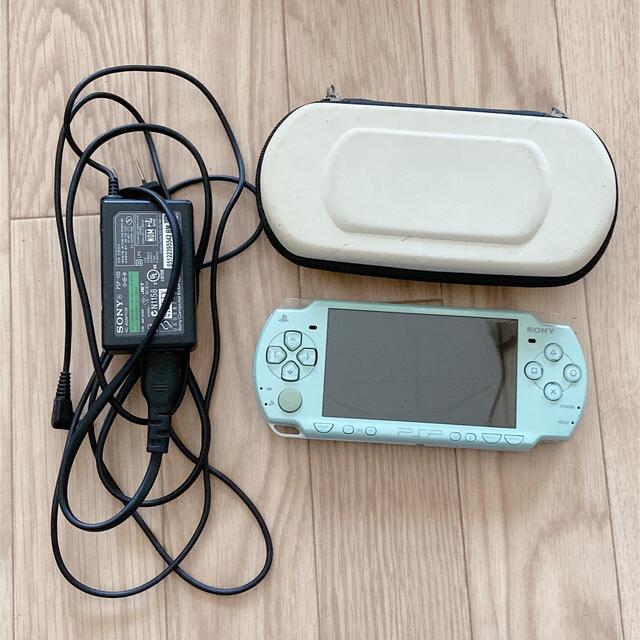 PlayStation Portable - PSP2000 本体の通販 by うみ's shop ...