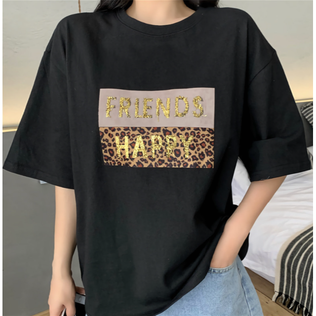  XL ボックス ロゴ 豹柄 ヒョウ柄 半袖 ビッグシルエット ブラック レディースのトップス(Tシャツ(半袖/袖なし))の商品写真