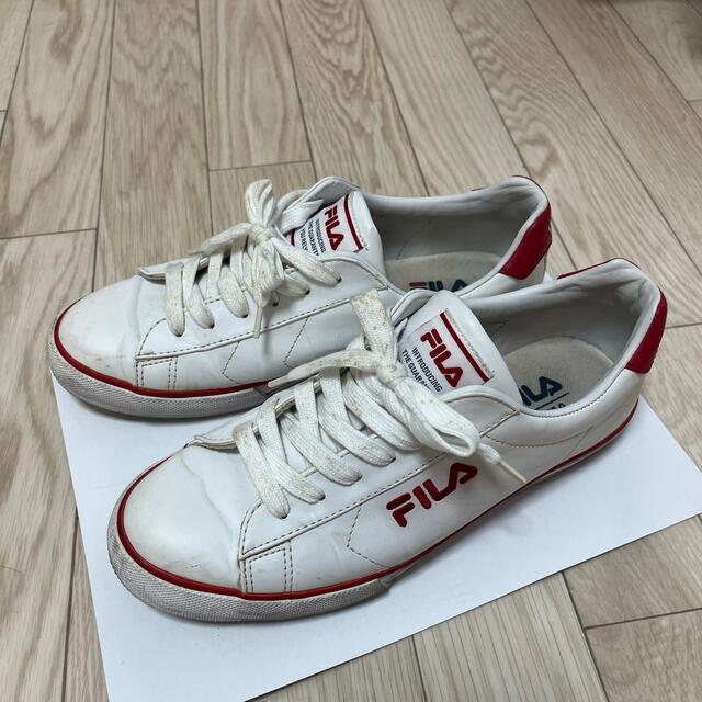 FILA(フィラ)のFILA スニーカー　白 メンズの靴/シューズ(スニーカー)の商品写真