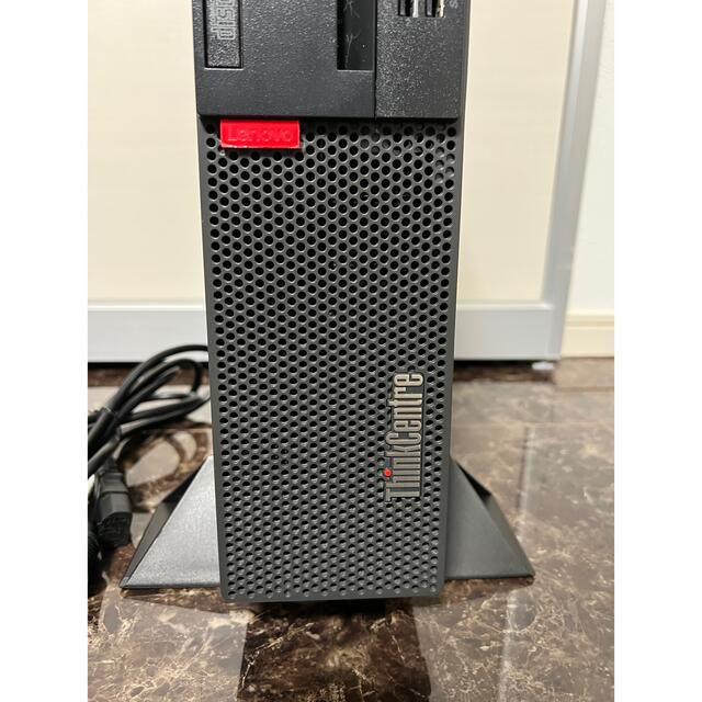 Lenovo(レノボ)の美品 中古ThinkCentre M710S リカバリUSB付 スマホ/家電/カメラのPC/タブレット(デスクトップ型PC)の商品写真