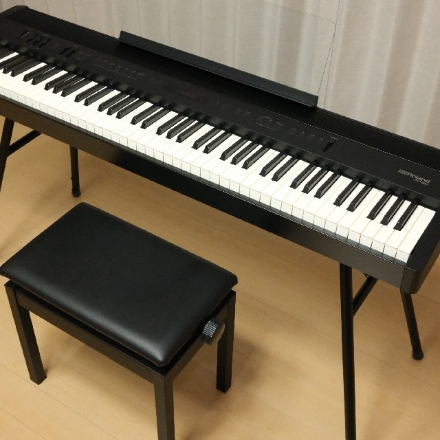 卸直営店（お得な特別割引価格） ローランド Roland ピアノ椅子 高低 