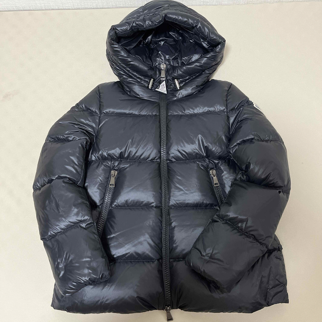 MONCLER(モンクレール)のモンクレールMONCLER ダウンレディースブラック黒 セリッテ　サイズ0 レディースのジャケット/アウター(ダウンジャケット)の商品写真