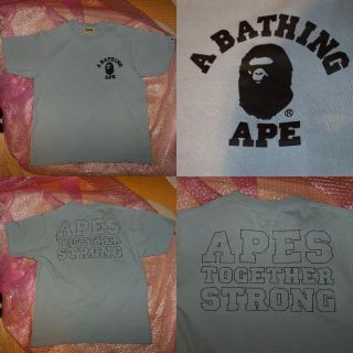 アベイシングエイプ(A BATHING APE)のBAPEエイプカレッジロゴAPES TOGETHER STRONG TシャツM(Tシャツ/カットソー(半袖/袖なし))