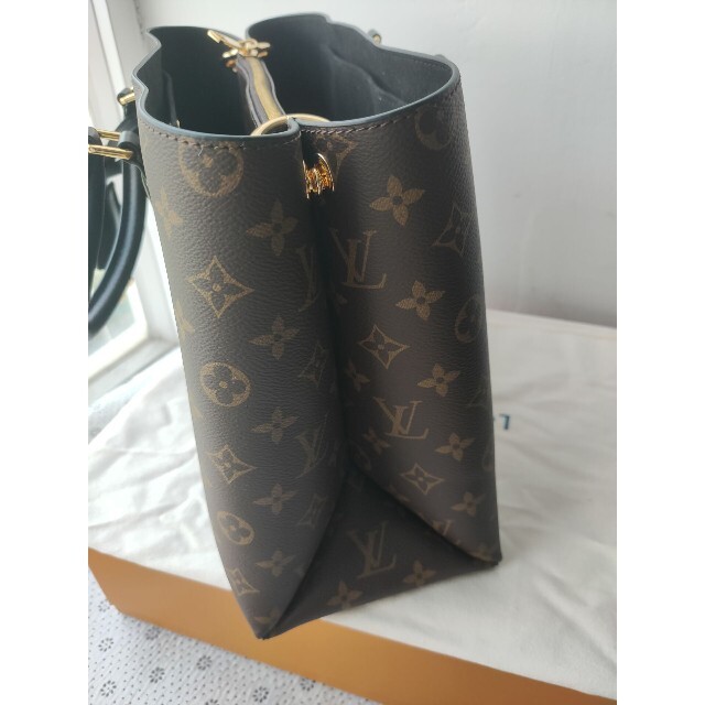 LOUIS VUITTON ルイヴィトンモノグラム フラワートート M43550