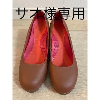 クロックス(crocs)のクロックス　ウエッジソールパンプス　23.5(ハイヒール/パンプス)