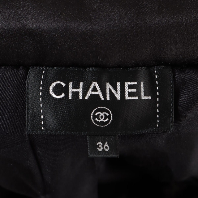 CHANEL(シャネル)のシャネル ココボタン ツイード 36 ブラック×ホワイト レディース スカ レディースのスカート(その他)の商品写真
