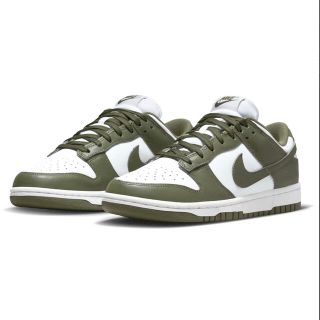 ナイキ(NIKE)の【23.5cm 未着用】nike wmns dunk low ミディアムオリーブ(スニーカー)