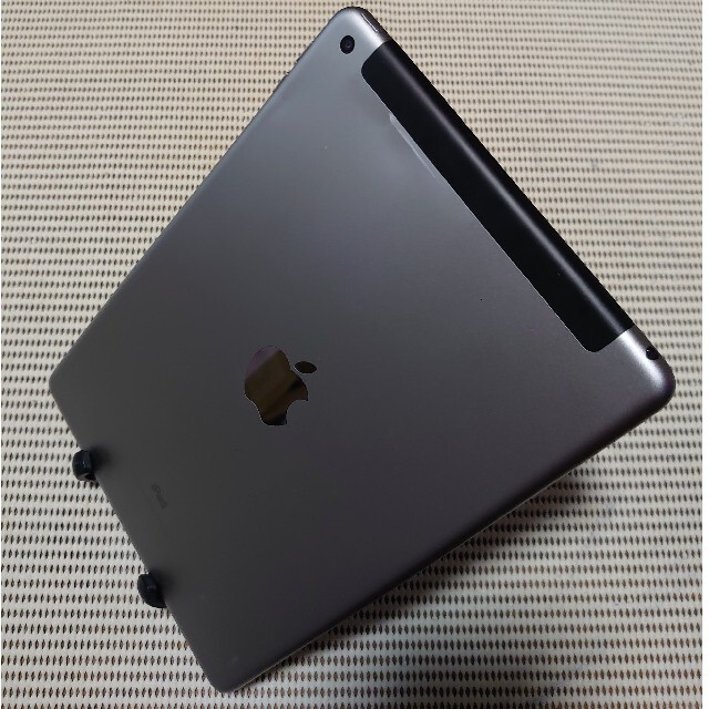 完動品SIMフリーiPad第6世代(A1954)本体128GBグレイ送料込