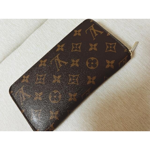 LOUIS VUITTON - LOUIS VUITTON ルイヴィトン モノグラム ジッピー