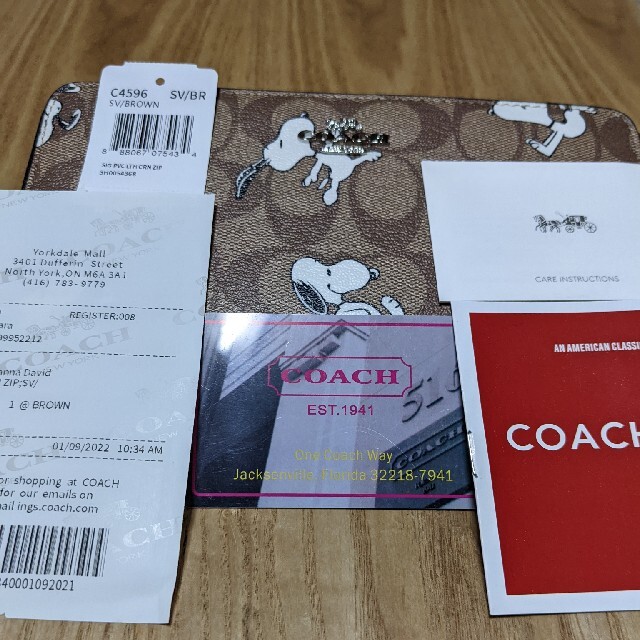 COACH(コーチ)のCOACH  長財布　シグネチャー　スヌーピー レディースのファッション小物(財布)の商品写真