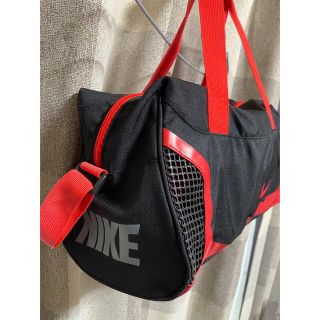 ナイキ(NIKE)のNIKE スイムバッグ ボストンタイプ(レッスンバッグ)