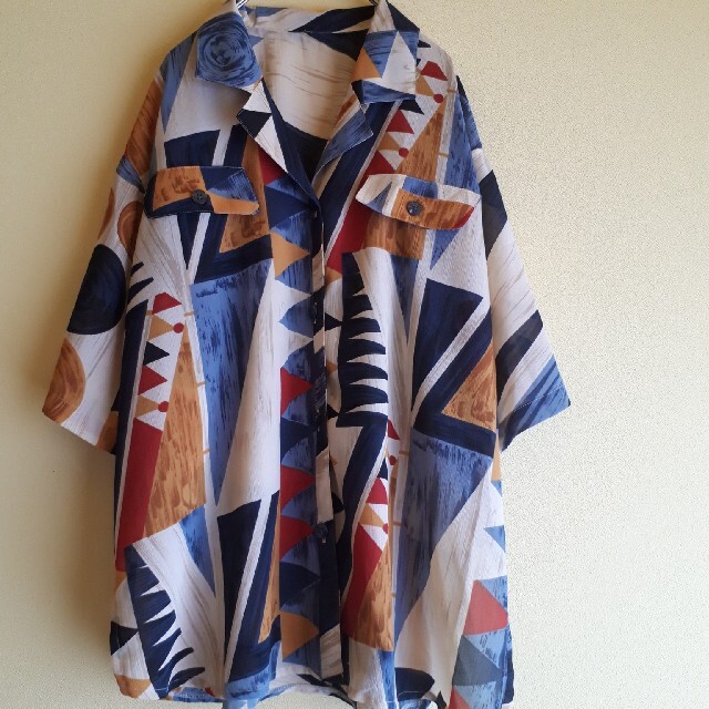 Santa Monica(サンタモニカ)の古着屋 OLD vintage 配色 幾何学柄 オープンカラーシャツ レディースのトップス(シャツ/ブラウス(半袖/袖なし))の商品写真