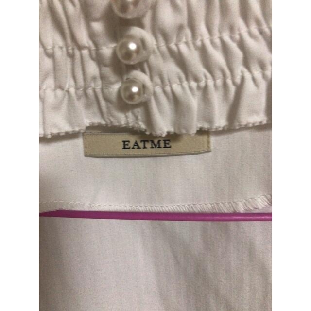 EATME(イートミー)のeatme シャーリングコットンシャツ　訳あり レディースのトップス(シャツ/ブラウス(半袖/袖なし))の商品写真