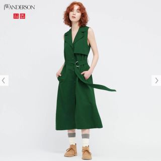 ユニクロ(UNIQLO)のUNIQLO JW anderson リネンブレンドラペルワンピース(ロングワンピース/マキシワンピース)