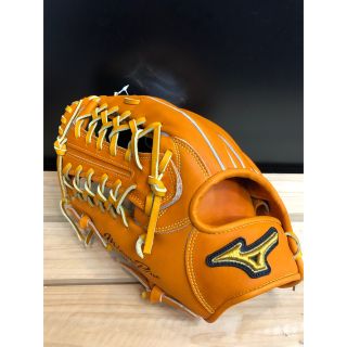 ミズノ(MIZUNO)の3点セットです(グローブ)